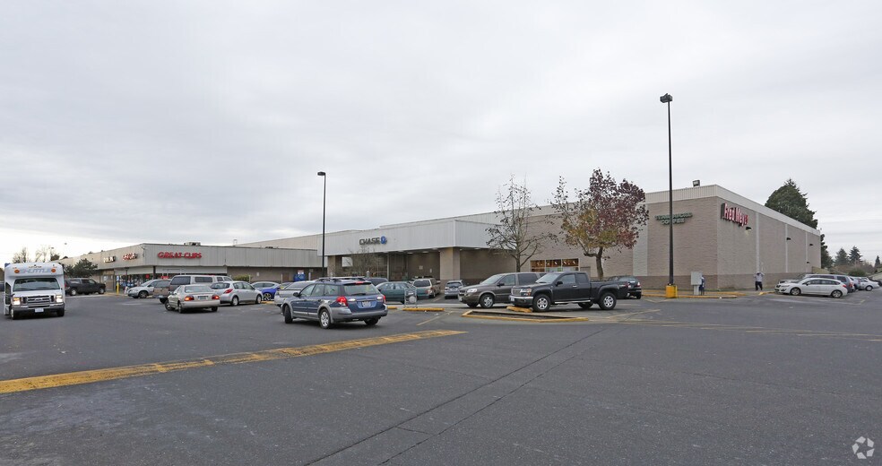 More Photos Of 7250 Pacific Ave, Tacoma Freestanding For Lease