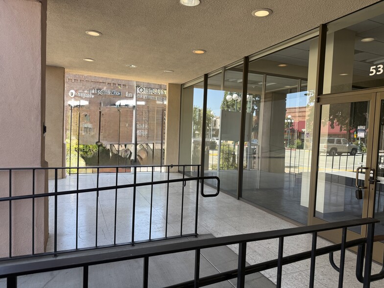 More Photos Of 525-535 S Myrtle Ave, Monrovia Storefront Retail Office For Lease