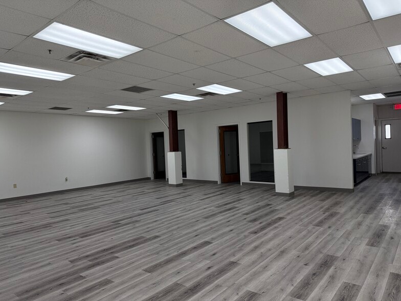 More Photos Of 1300 S Litchfield Rd, Goodyear Unknown For Lease