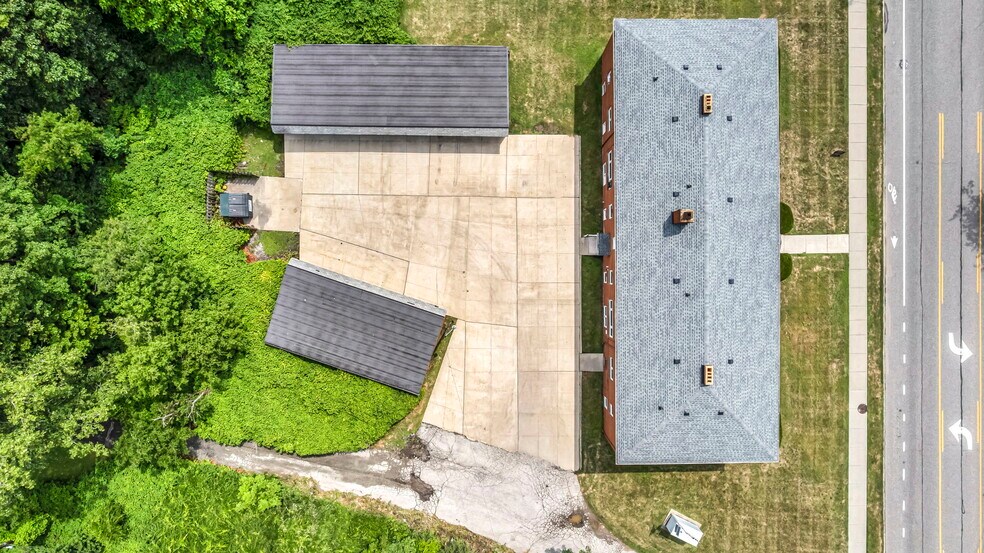More Photos Of 885 S Green Rd, Cleveland Apartments For Sale