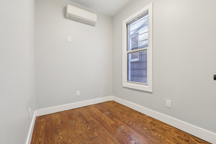 More Photos Of 112 Duncan Ave, Jersey City Apartments For Sale