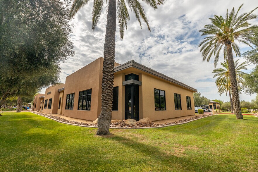 More Photos Of 8405 E Baseline Rd, Mesa Medical For Lease