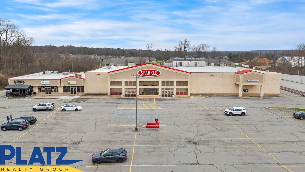 More Photos Of 1135 W Western Reserve Rd, Poland Unknown For Lease