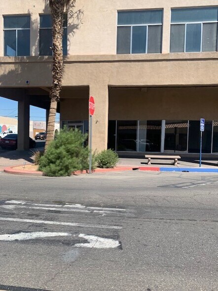 More Photos Of 301-315 E 2nd St, Calexico Storefront For Lease