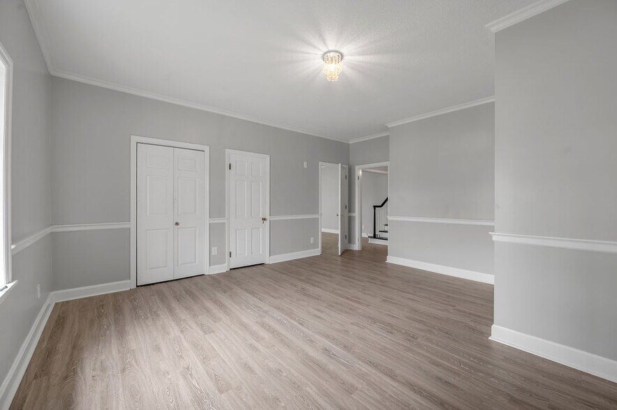 More Photos Of 454 Big Hill Ave, Richmond Office Residential For Sale