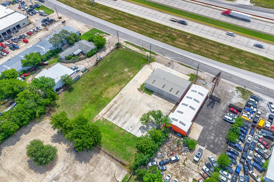 More Photos Of 617 G Alexander fwy, Duncanville Warehouse For Lease