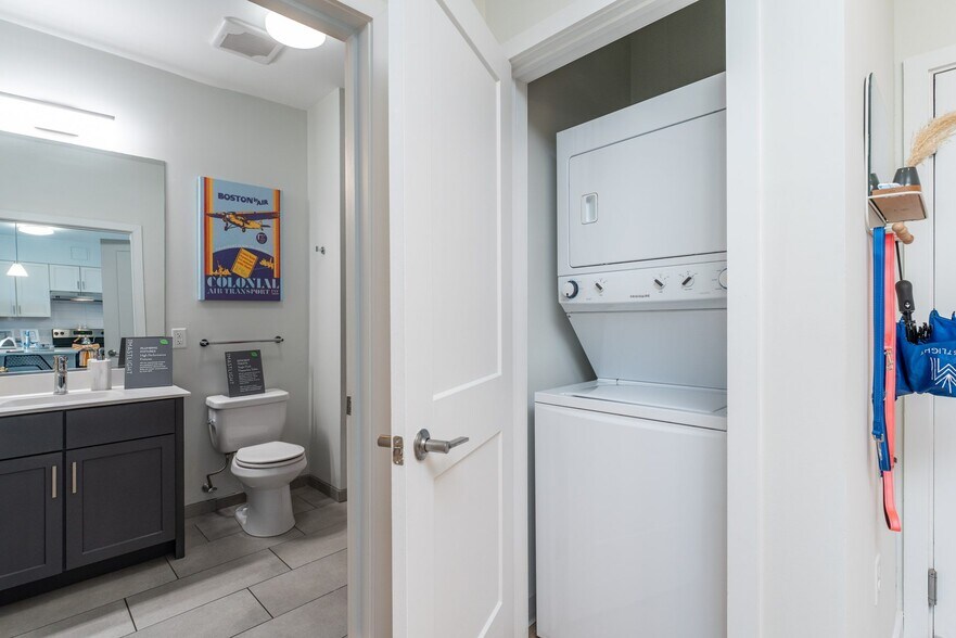 More Photos Of 10 Patriot Pky, South Weymouth Apartments For Lease