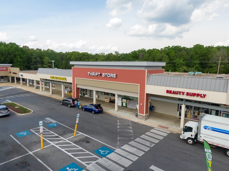 More Photos Of 3041-3129 Marshall Hall Rd, Bryans Road Storefront For Sale