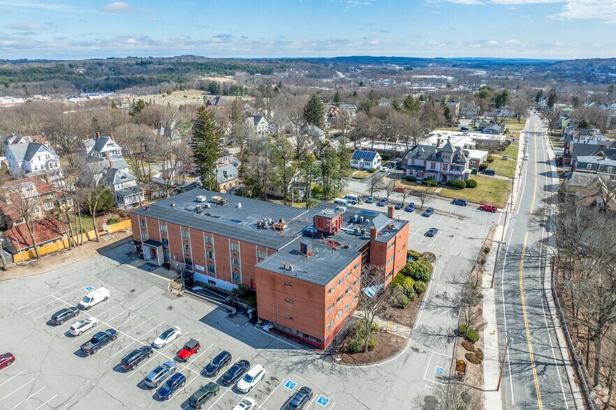 More Photos Of 76 Summer St, Fitchburg Office For Sale