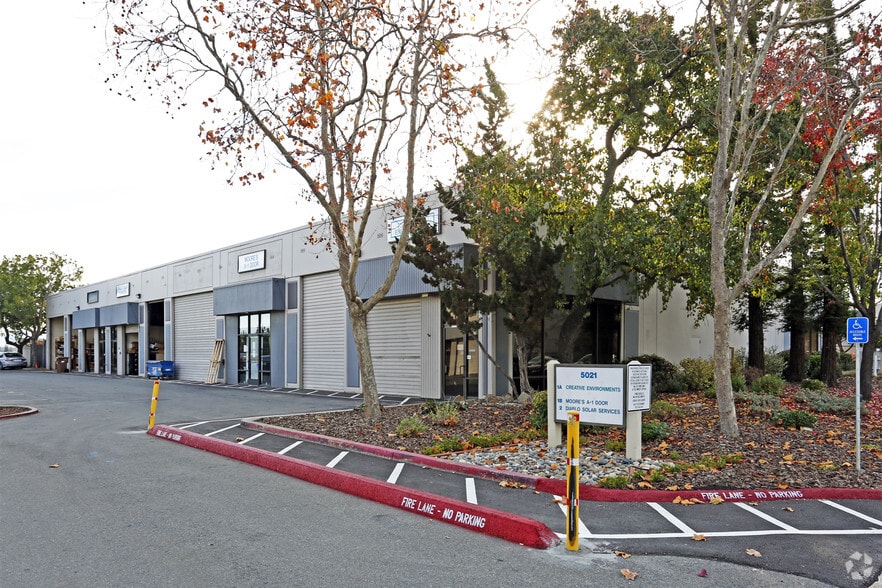 Primary Photo Of 5021 Blum Rd, Martinez Distribution For Sale
