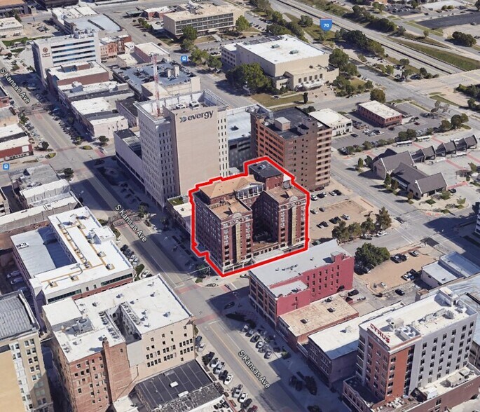 More Photos Of 100 SE 9th St, Topeka Office For Lease