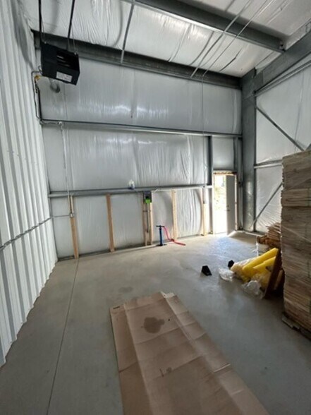 More Photos Of 8597 Bingham Rd, Traverse City Warehouse For Sale