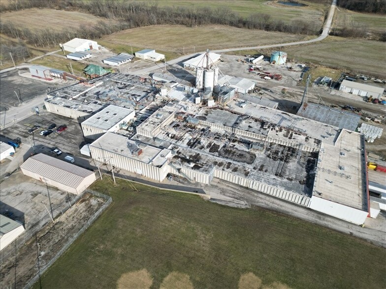 Primary Photo Of 832 E 3rd St, Milan Warehouse For Sale