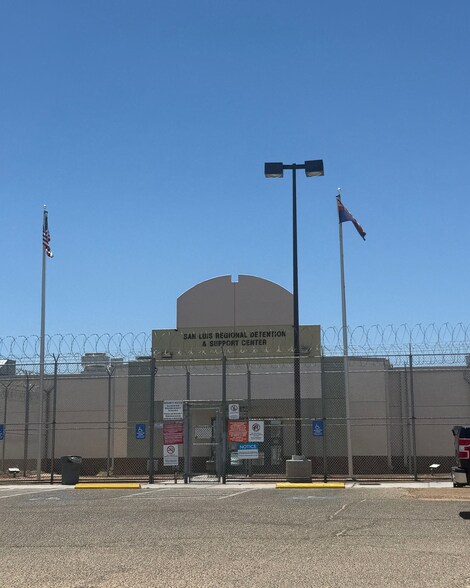 More Photos Of 406 N Avenue D, San Luis Correctional Facility For Sale