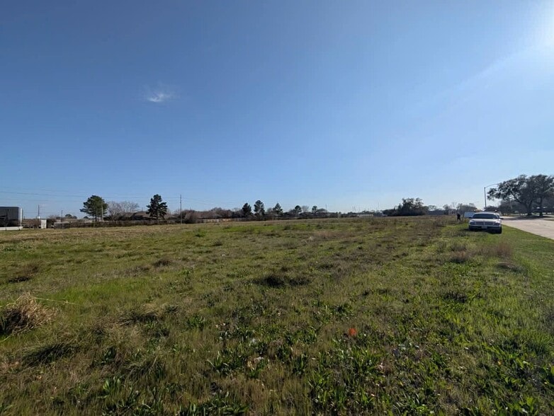 More Photos Of 0 Kingsland Dr, Katy Land For Sale