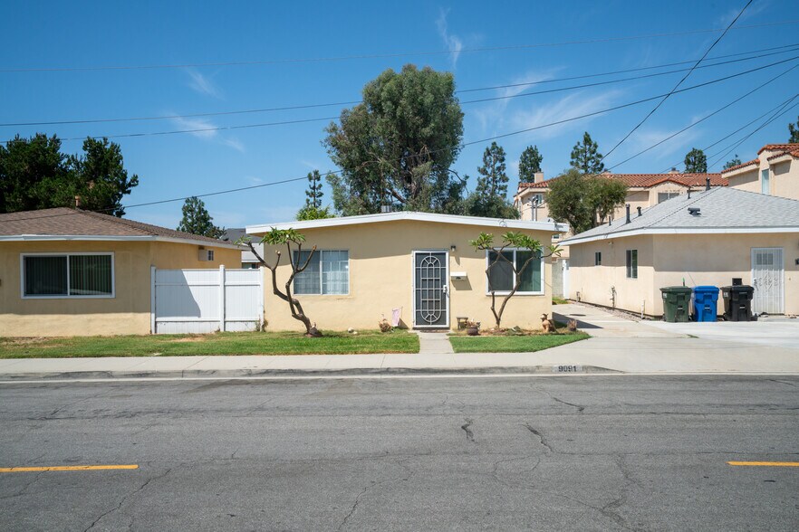 More Photos Of 9089-9101 Watson St, Cypress Apartments For Sale