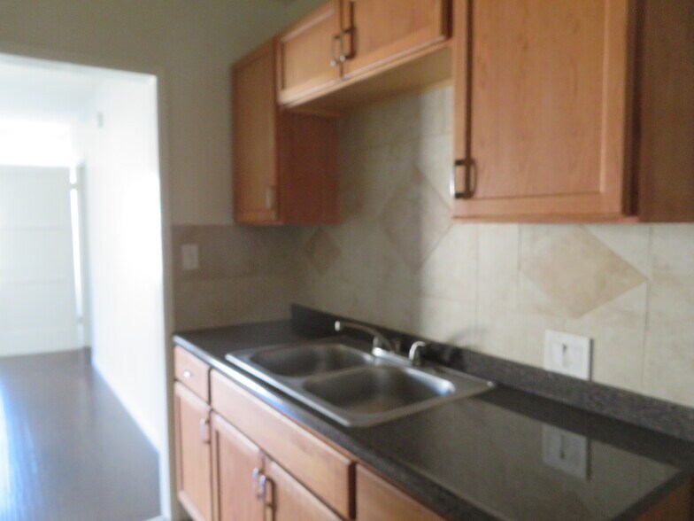 More Photos Of 6711-6715 Tujunga Ave, North Hollywood Apartments For Sale