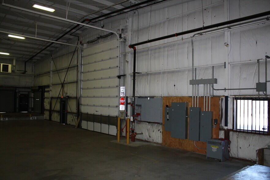 More Photos Of 30 Independence Rd, Kingston Distribution For Lease