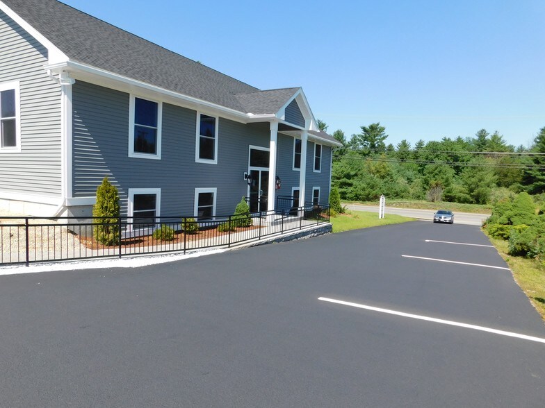 More Photos Of 271 Derry Rd, Litchfield Medical For Sale