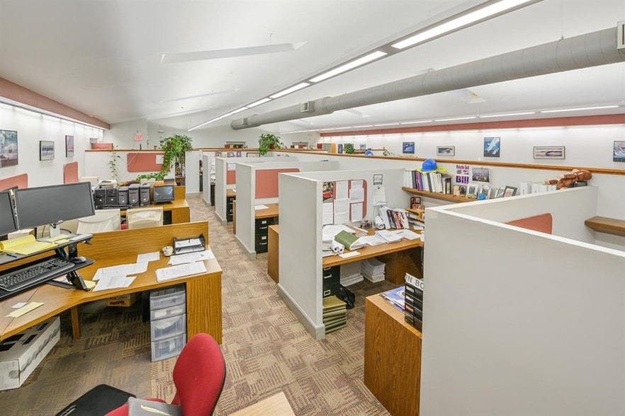 More Photos Of 7518-7526 Harford Rd, Baltimore Office For Sale