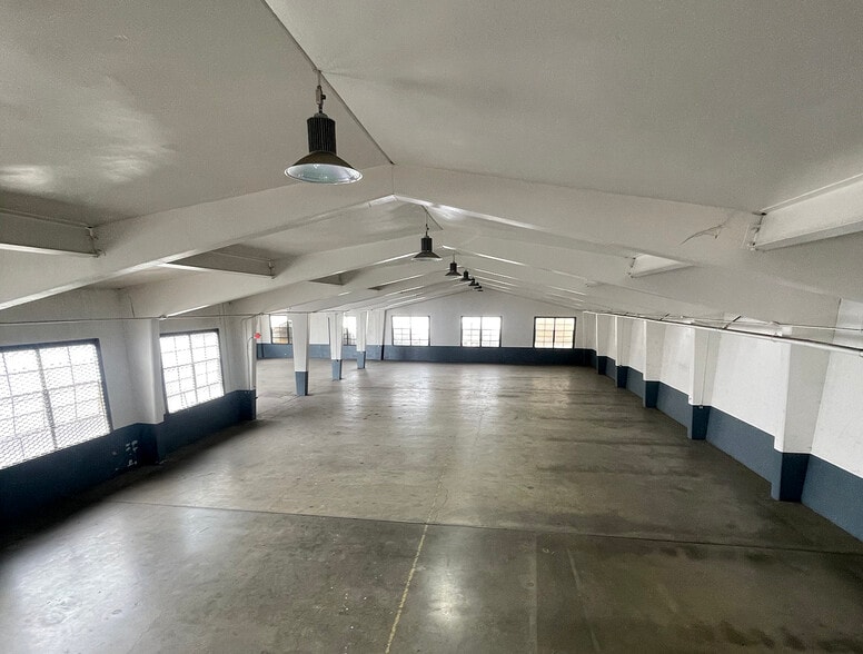 More Photos Of 4651 Pacific Blvd, Vernon Manufacturing For Sale