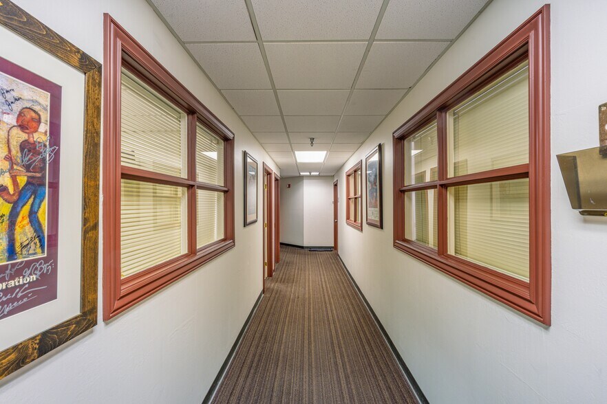 More Photos Of 238 E Colorado Ave, Telluride Office For Sale