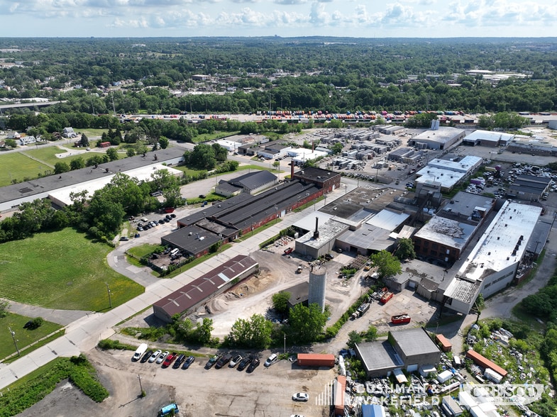 More Photos Of 5446-5454 Dunham Rd, Maple Heights Manufacturing For Lease