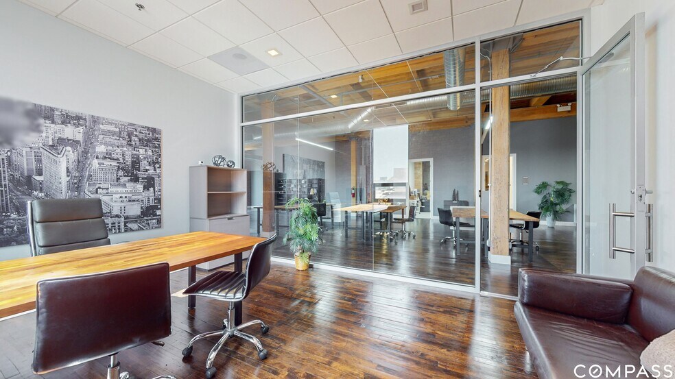 More Photos Of 2241 S Wabash Ave, Chicago Loft Creative Space For Sale