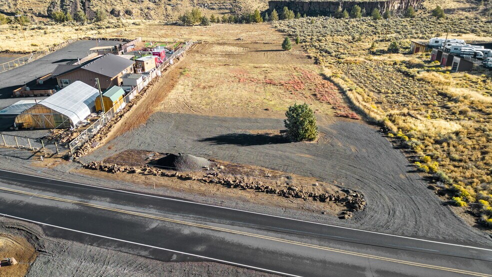 More Photos Of 13959 SW Commercial Loop Rd, Crooked River Ranch Restaurant For Sale