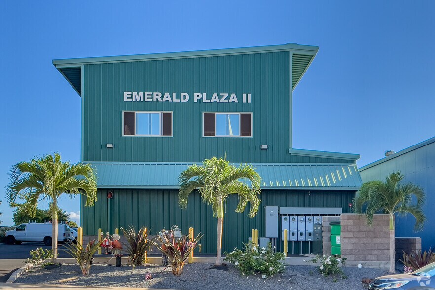 More Photos Of 72 Ulupono 85, Lahaina Warehouse For Sale