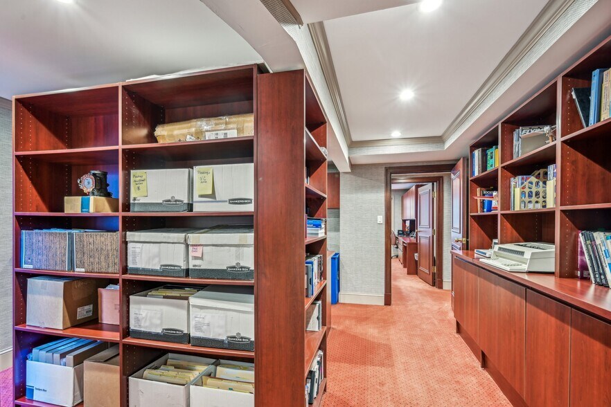 More Photos Of 1710-1712 Locust St, Philadelphia Office Residential For Sale
