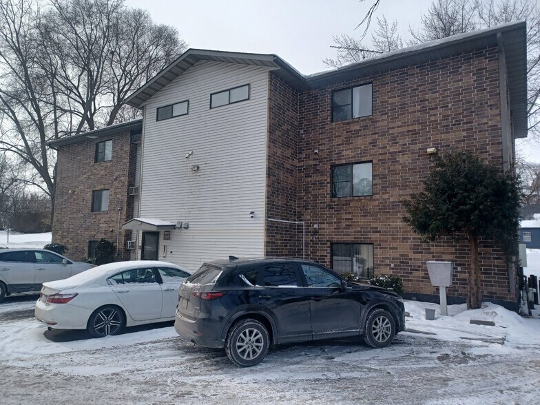 Primary Photo Of 1226 9th Ave S, Saint Cloud Apartments For Sale