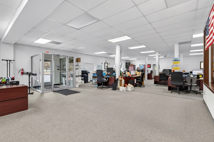 More Photos Of 173 County Road 526, Allentown Office For Sale