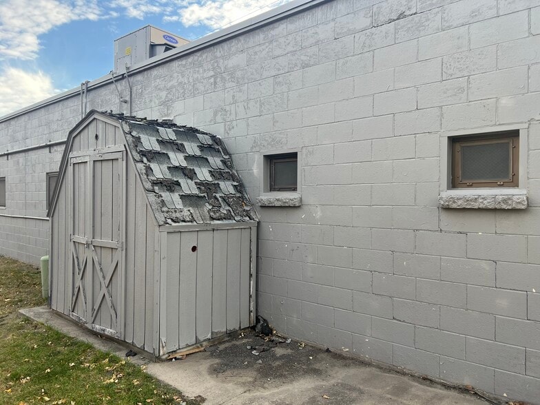 More Photos Of 907 Jackson Blvd, Rapid City Storefront Retail Office For Sale