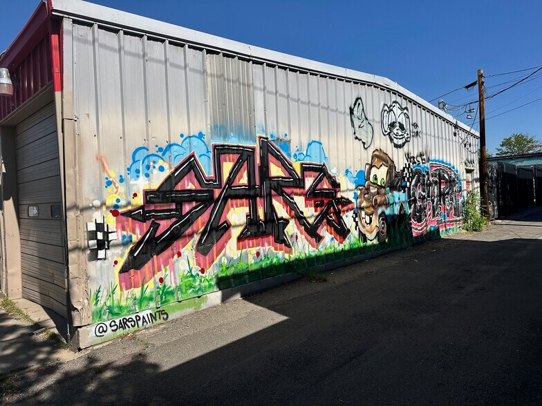 More Photos Of 134 S Broadway St, Denver Auto Repair For Sale