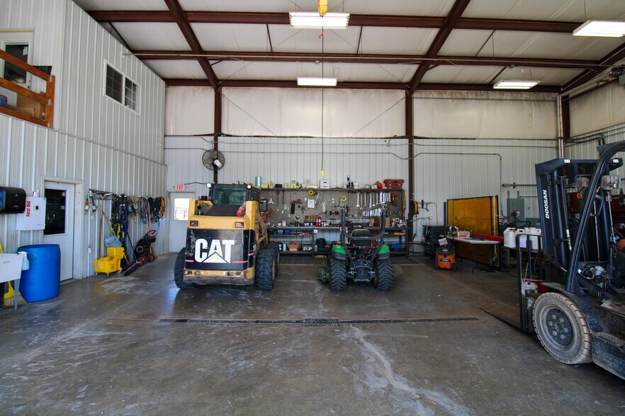More Photos Of 6059 159th St, Galva Food Processing For Sale