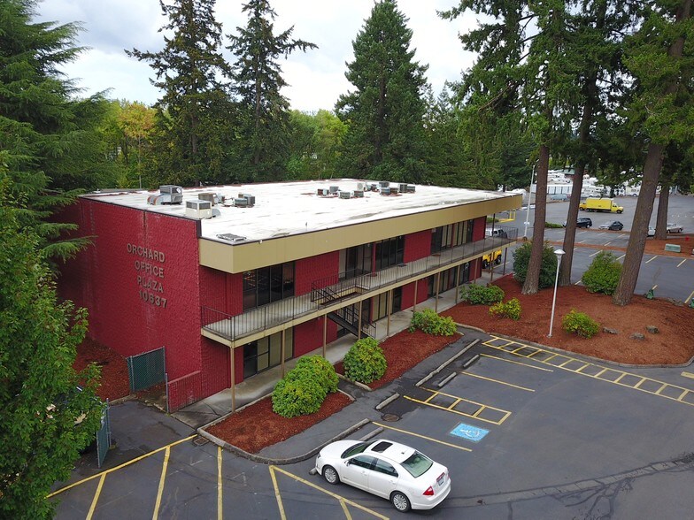 More Photos Of 10411 NE Fourth Plain Blvd, Orchards Unknown For Lease