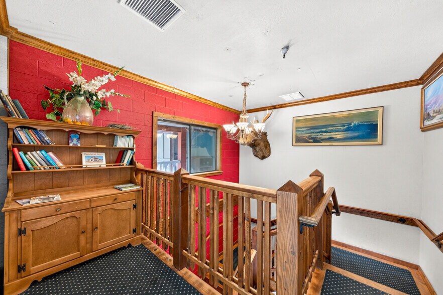 More Photos Of 14785 Belden Town rd, Belden Hotel For Sale