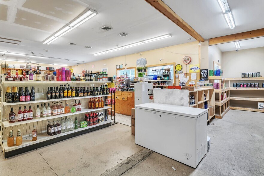 More Photos Of 103 Main St, Somers Freestanding For Sale