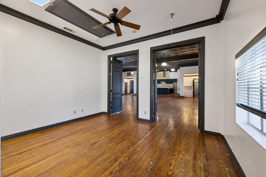 More Photos Of 2602 Kings Rd, Dallas Religious Facility For Sale