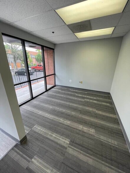 More Photos Of 15 Wormans Mill Ct, Frederick Research And Development For Lease