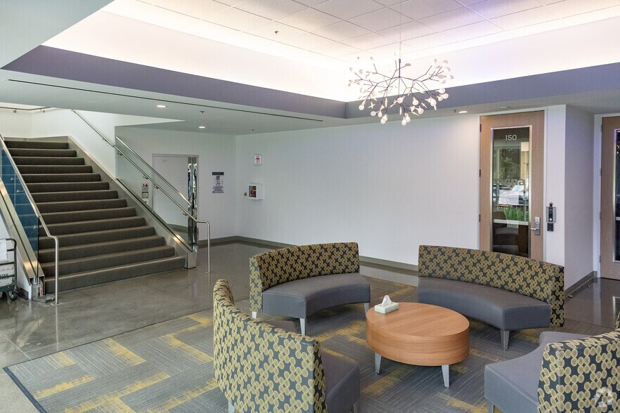 More Photos Of 1465 N McDowell Blvd, Petaluma Research And Development For Lease