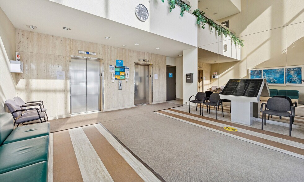 More Photos Of 1110 Sheppard Ave E, Toronto Medical For Sale