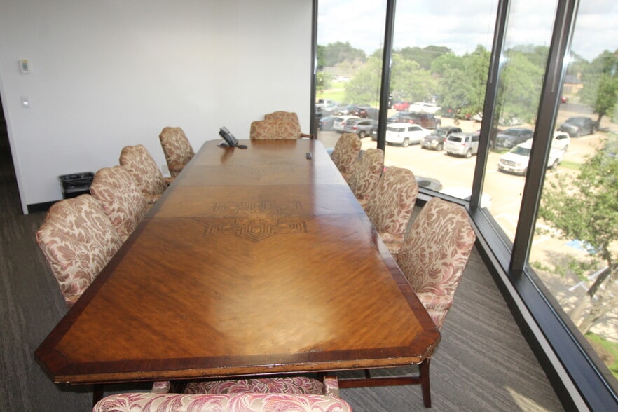 More Photos Of 3000 Briarcrest Dr, Bryan Office For Lease