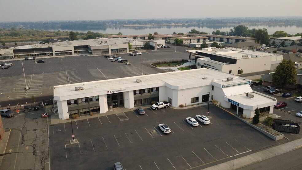 More Photos Of 1766 Fowler St, Richland Office For Sale