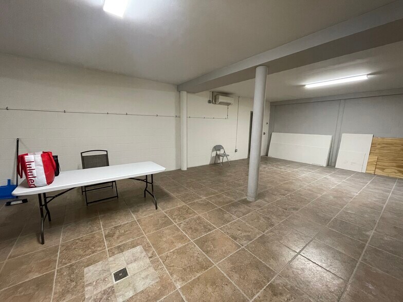 More Photos Of 405-407 Gates Ave, Brooklyn Loft Creative Space For Lease