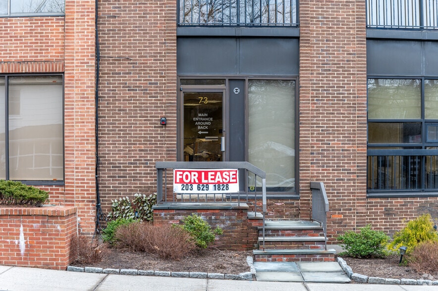 More Photos Of 73 Arch St, Greenwich Office For Lease