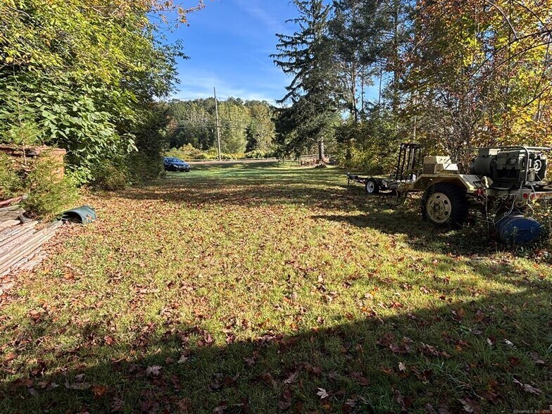 More Photos Of 1405 New Haven Rd, Naugatuck Land For Sale