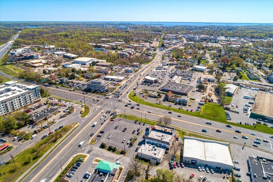 More Photos Of 2049 West St, Annapolis Freestanding For Lease