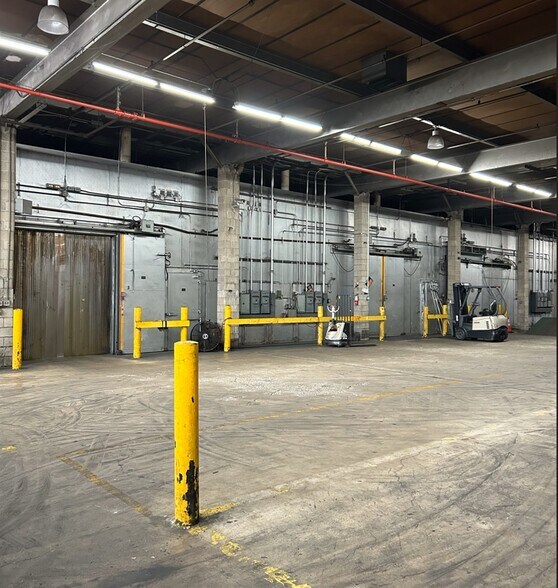 More Photos Of 200 Stewart Ave, Brooklyn Manufacturing For Sale